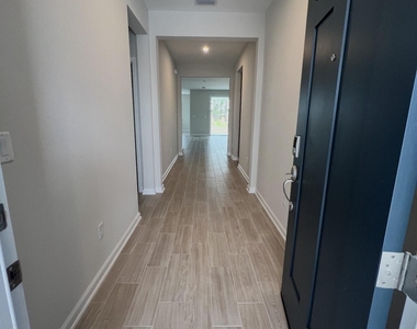 2876 Bella Terra Loop - Photo Thumbnail 2