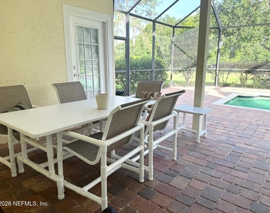 1932 Lyndhurst Drive - Photo Thumbnail 19
