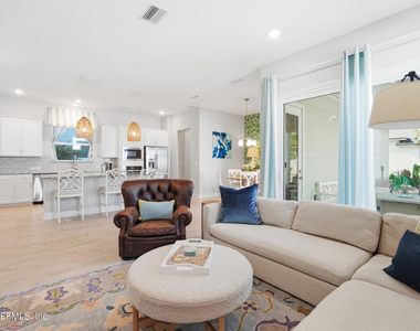 185 Park Center Avenue - Photo Thumbnail 9