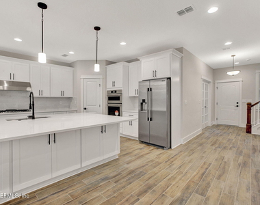 8859 Amalfi Court - Photo Thumbnail 2