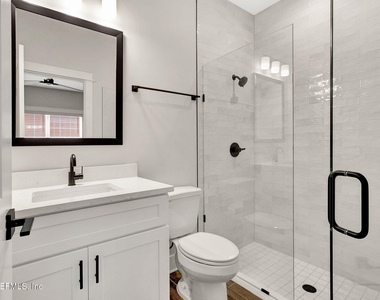 8859 Amalfi Court - Photo Thumbnail 13