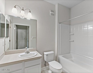 13364 Beach Boulevard - Photo Thumbnail 11