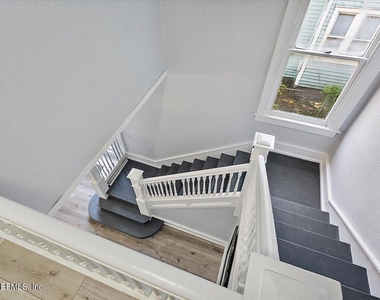 2142 Park Street - Photo Thumbnail 2