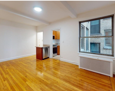 East 38th Street - Photo Thumbnail 3