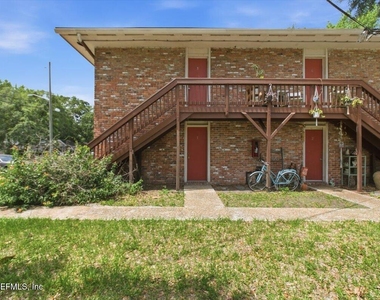3307 Mayflower Street - Photo Thumbnail 8