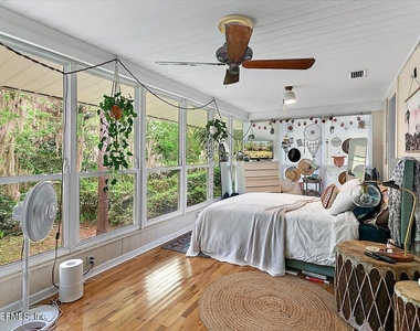 4527 Peachtree Circle E - Photo Thumbnail 8