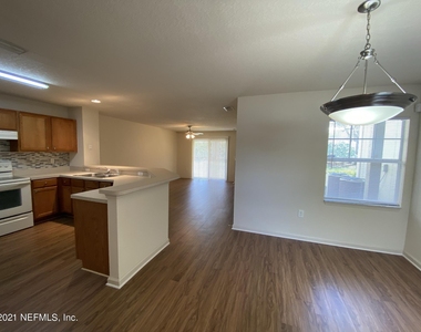 8550 Argyle Business Loop - Photo Thumbnail 1
