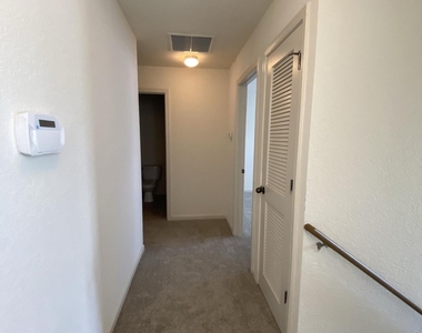 8550 Argyle Business Loop - Photo Thumbnail 6