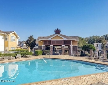 8550 Argyle Business Loop - Photo Thumbnail 18