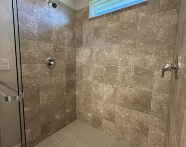 103 Granite City Avenue - Photo Thumbnail 11