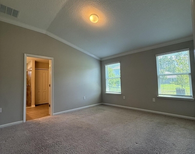 103 Granite City Avenue - Photo Thumbnail 7