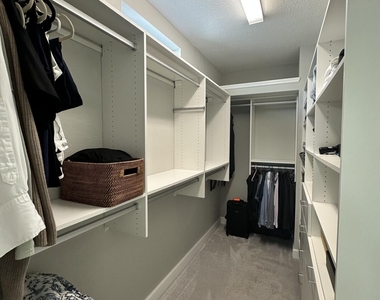 228 Dalton Circle - Photo Thumbnail 15