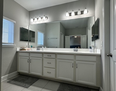 228 Dalton Circle - Photo Thumbnail 16