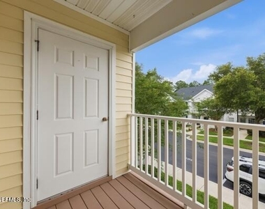 575 Oakleaf Plantation Parkway - Photo Thumbnail 13