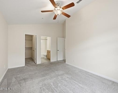 575 Oakleaf Plantation Parkway - Photo Thumbnail 11