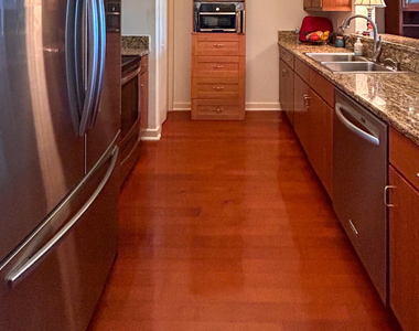 1661 Riverside Avenue - Photo Thumbnail 3
