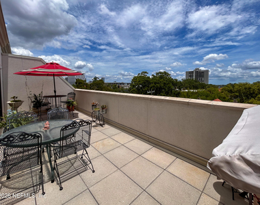 1661 Riverside Avenue - Photo Thumbnail 22