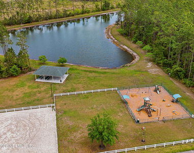 49 Dawson Creek Way - Photo Thumbnail 30