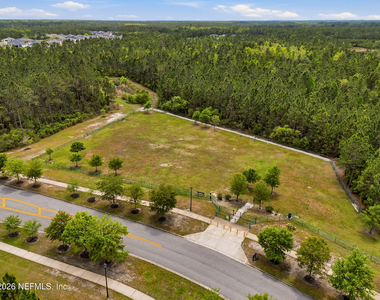 49 Dawson Creek Way - Photo Thumbnail 28