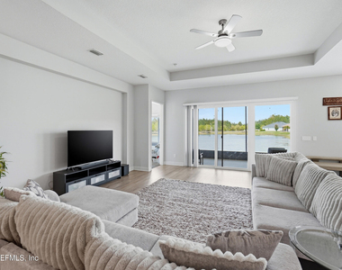 49 Dawson Creek Way - Photo Thumbnail 6