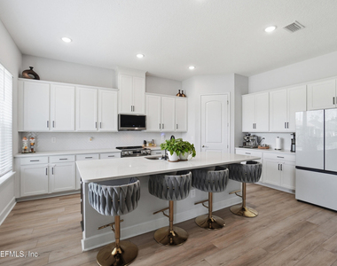 49 Dawson Creek Way - Photo Thumbnail 10