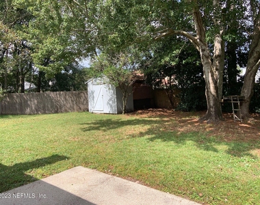 2704 Ian Court - Photo Thumbnail 19