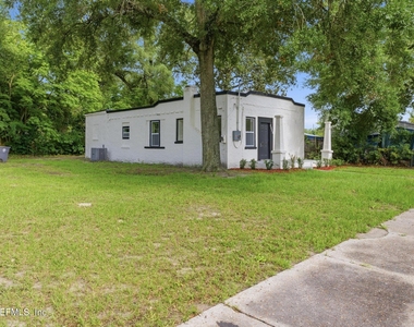 1715 Brackland Street - Photo Thumbnail 13