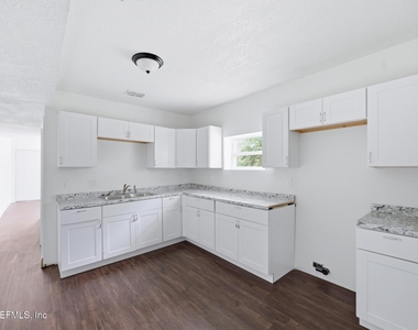 1715 Brackland Street - Photo Thumbnail 12