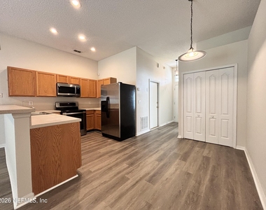 312 Turtle Dove Drive - Photo Thumbnail 8