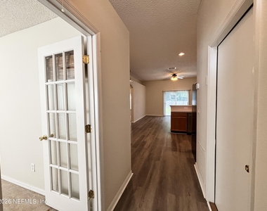 312 Turtle Dove Drive - Photo Thumbnail 3
