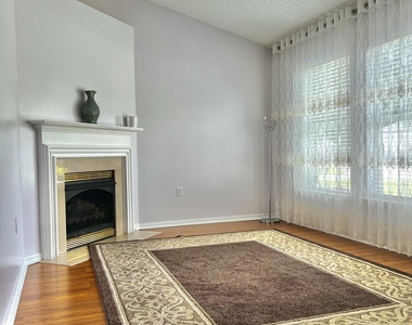 11395 S Aston Hall Drive - Photo Thumbnail 5