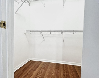 11395 S Aston Hall Drive - Photo Thumbnail 13