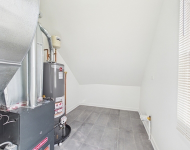 398 W Lincoln Highway - Photo Thumbnail 13