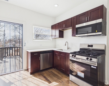 398 W Lincoln Highway - Photo Thumbnail 10