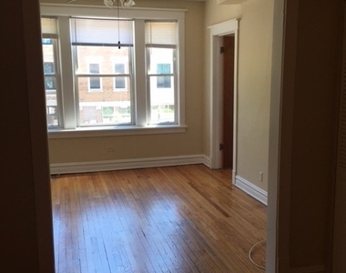 3700 N Southport Avenue - Photo Thumbnail 20