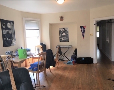 3822 N Wayne Avenue - Photo Thumbnail 3