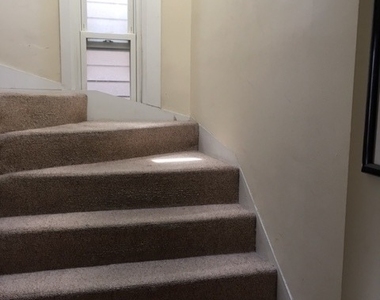 1237 W Wellington Avenue - Photo Thumbnail 8