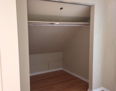 1237 W Wellington Avenue - Photo Thumbnail 15