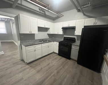 9300 S Bishop Street - Photo Thumbnail 4