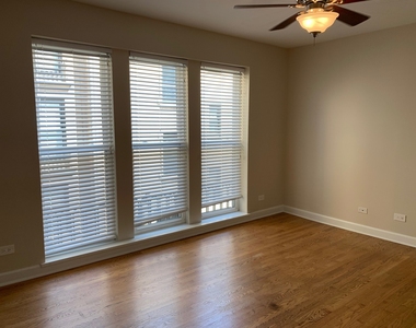 7402 N Damen Avenue - Photo Thumbnail 8