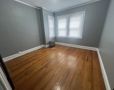 9300 S Bishop Street - Photo Thumbnail 3