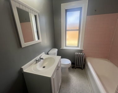 9300 S Bishop Street - Photo Thumbnail 5