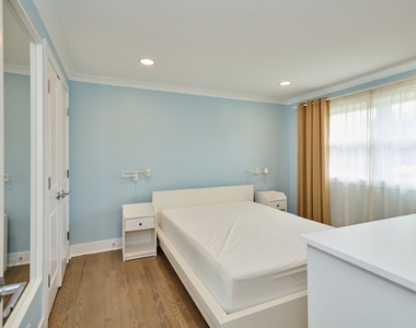 926 N Boxwood Drive - Photo Thumbnail 20