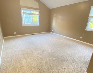 1213 Pennsbury Lane - Photo Thumbnail 12