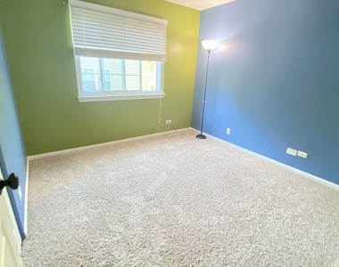 1213 Pennsbury Lane - Photo Thumbnail 15