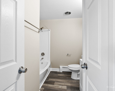 7536 W Lawrence Avenue - Photo Thumbnail 11