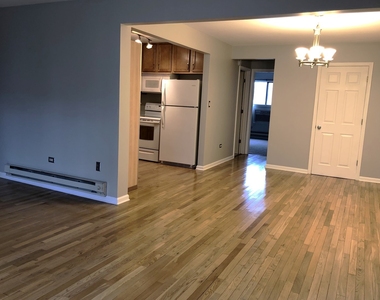 446 E Osage Lane - Photo Thumbnail 3