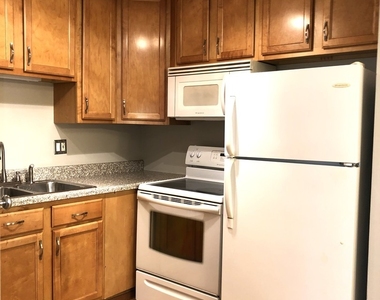 446 E Osage Lane - Photo Thumbnail 5
