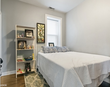 4124 W School Street - Photo Thumbnail 6