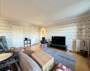 918 Green Bay Road - Photo Thumbnail 7